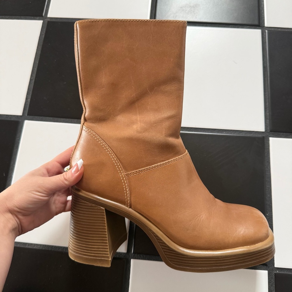 Steve Madden fusian banana leather boots